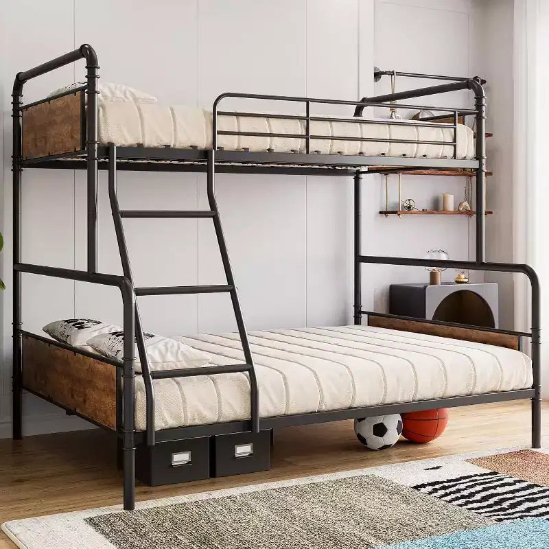 Bedroom & Storage