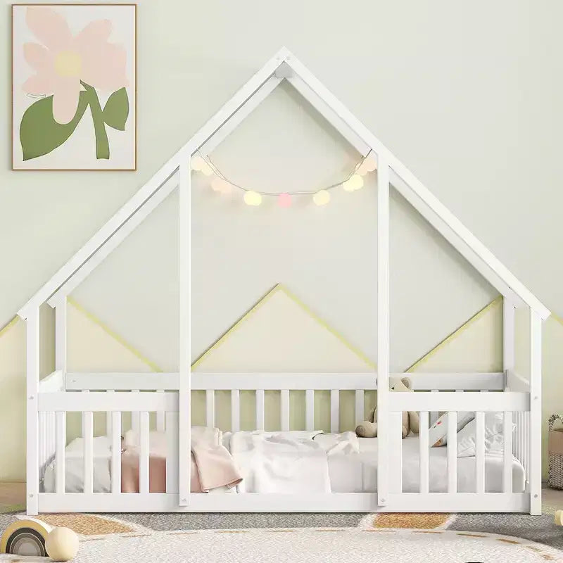 House-Shaped Kids Floor Bed with Fence & Guardrails, Pine Wood, Twin/Full